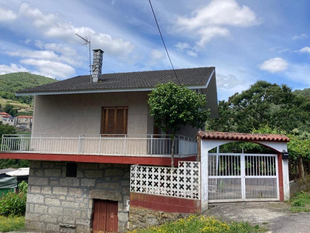リバダビア Casa Do Pousoヴィラ エクステリア 写真